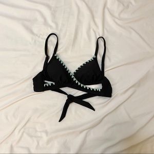 BIKINI NATION Bikini Top (NWT)